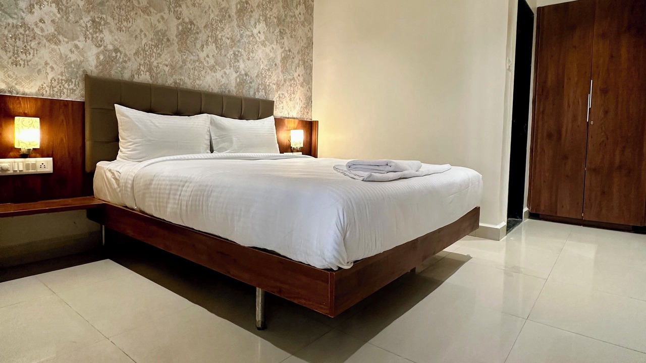 Photo of Bedroom in Kharadi