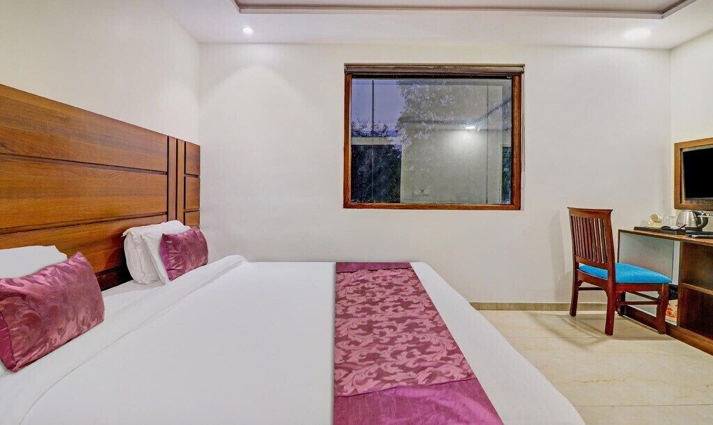 Photo of Bedroom in Taj Ganj