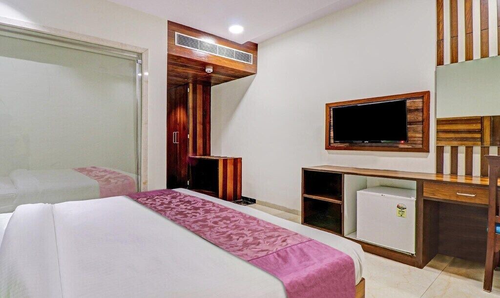 Photo of Bedroom in Taj Ganj