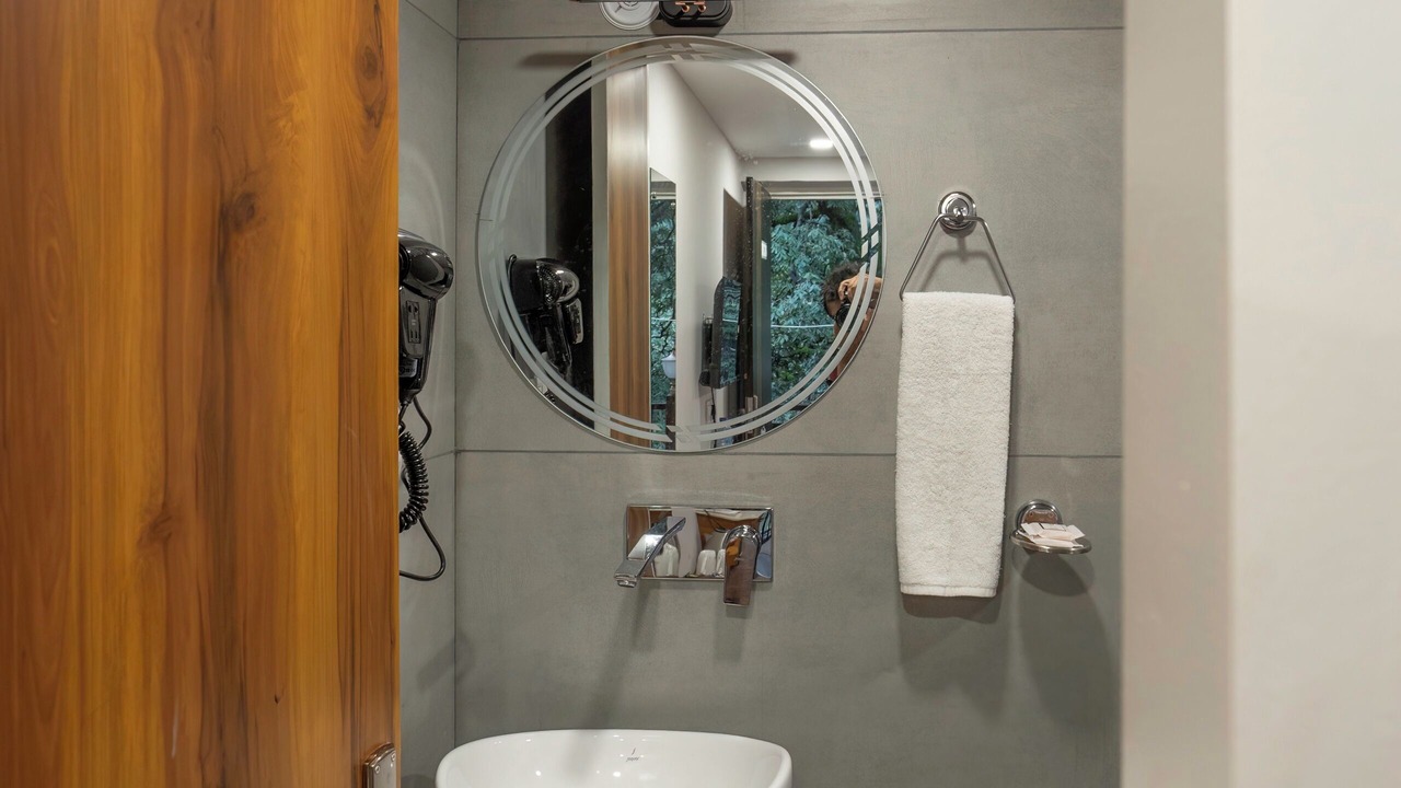 Photo of Bathroom in Mallital