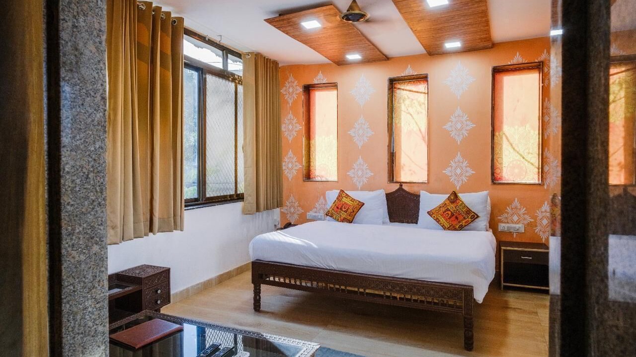 Photo of Bedroom in Mount Abu