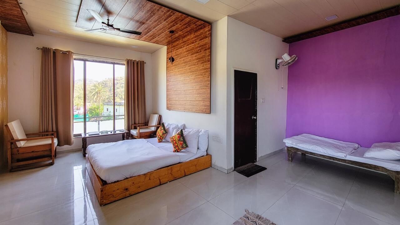 Photo of Bedroom in Mount Abu