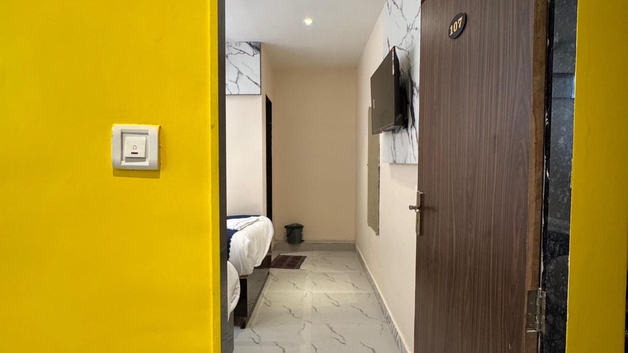 Photo of Bedroom in Sakinaka