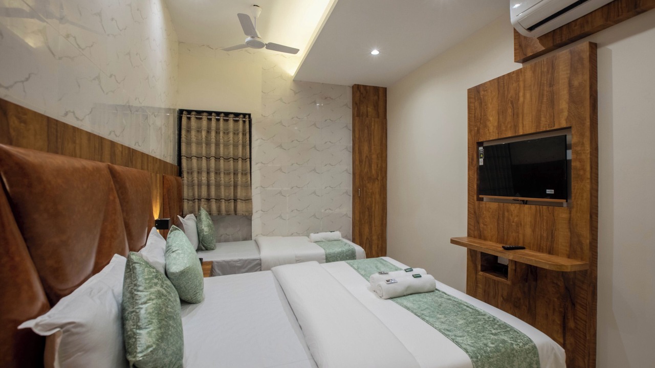 Photo of Bedroom in Girgaon