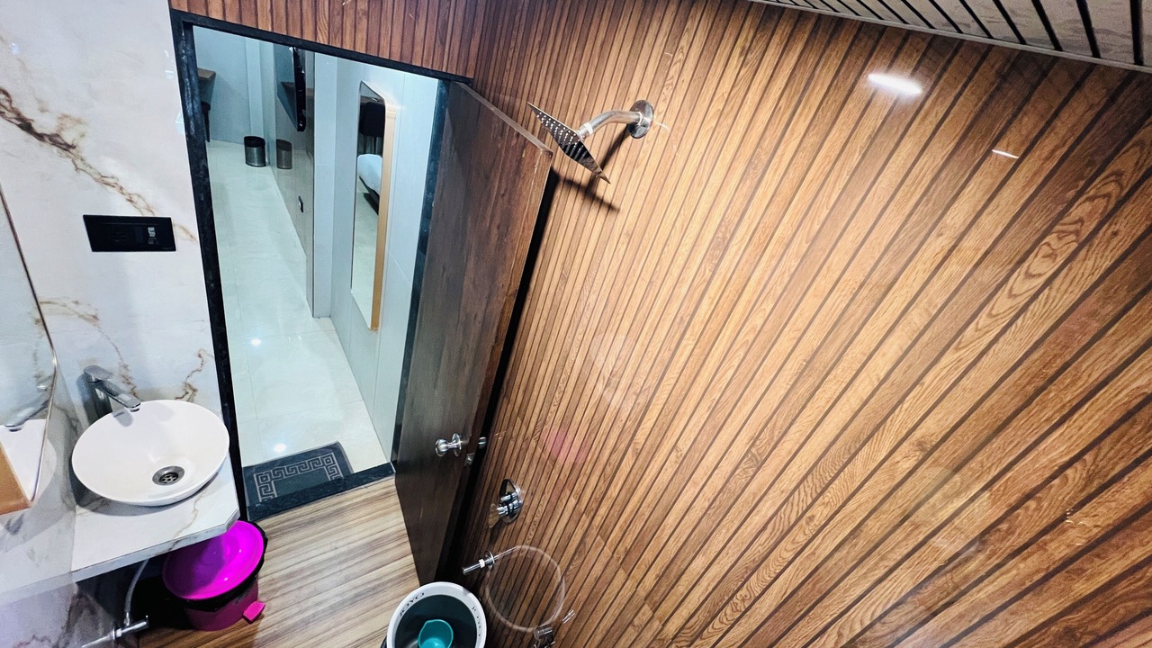 Photo of Bathroom in Marol