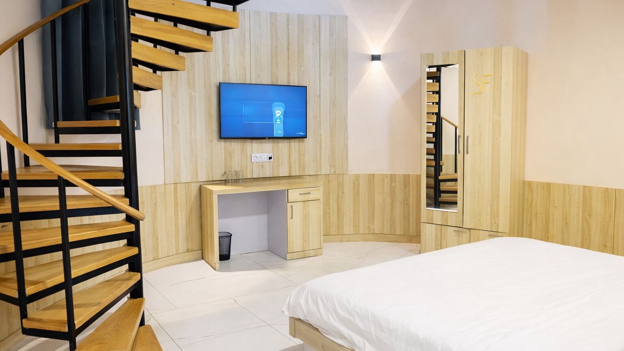 Photo of Bedroom in Nainital