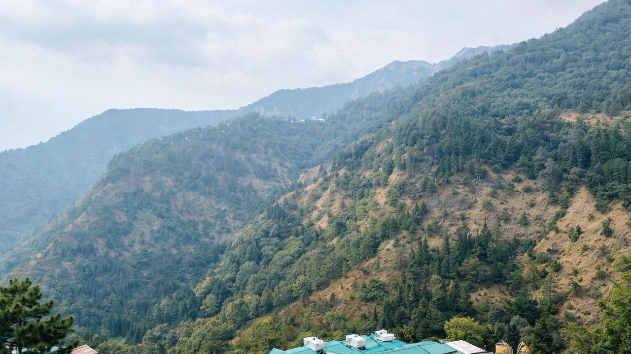 Photo of Bedroom in Nainital