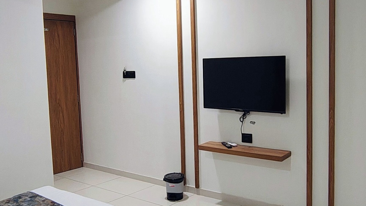 Photo of Bedroom in Rajkot