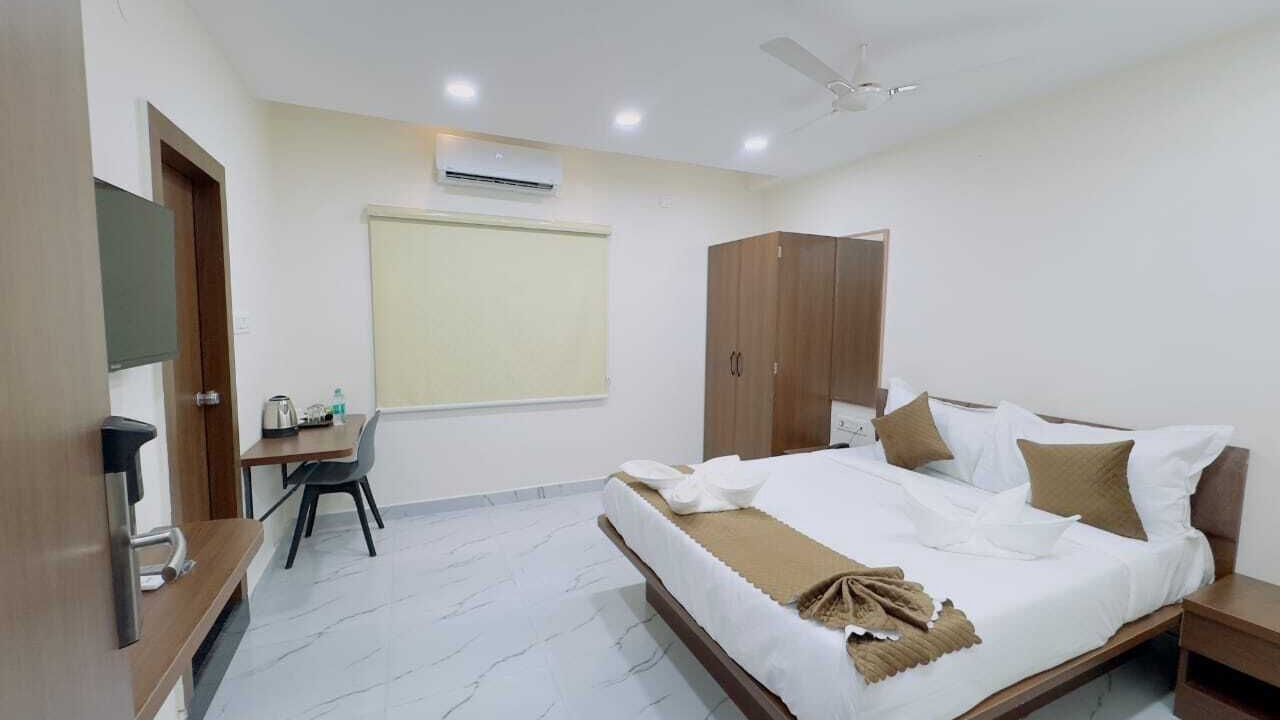 Photo of Bedroom in Shamshabad