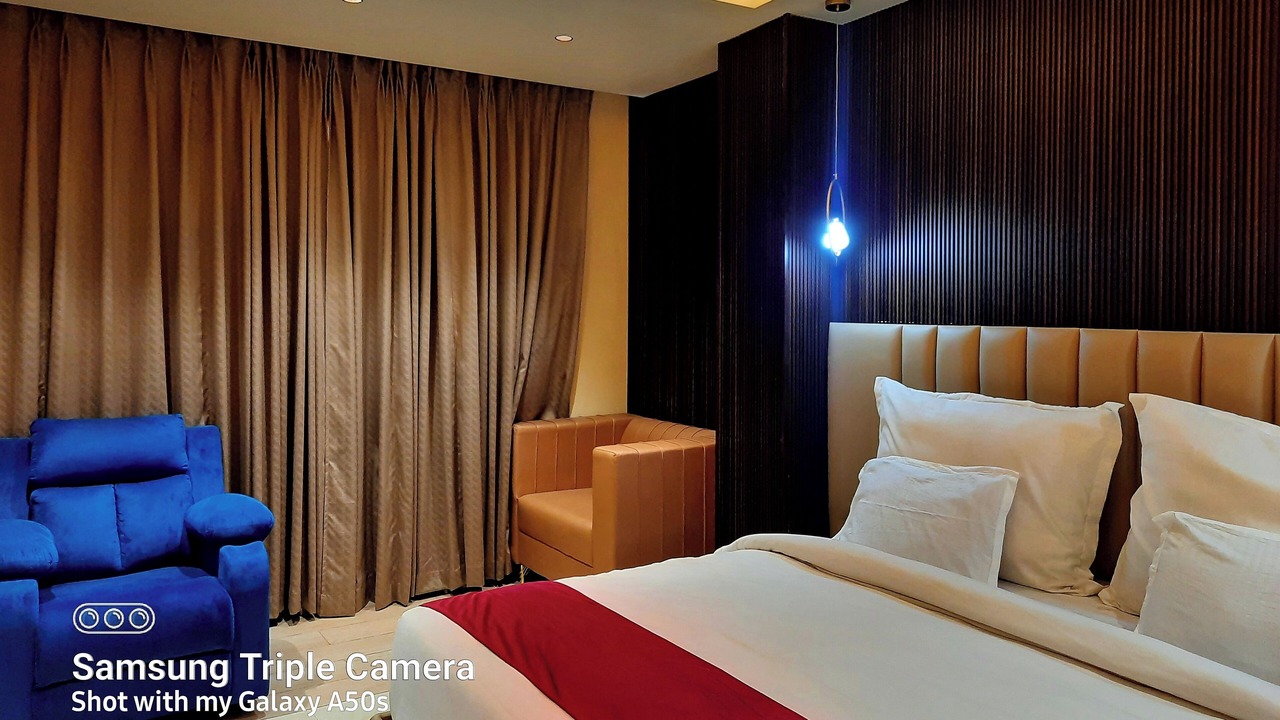 Photo of Bedroom in Bhopal