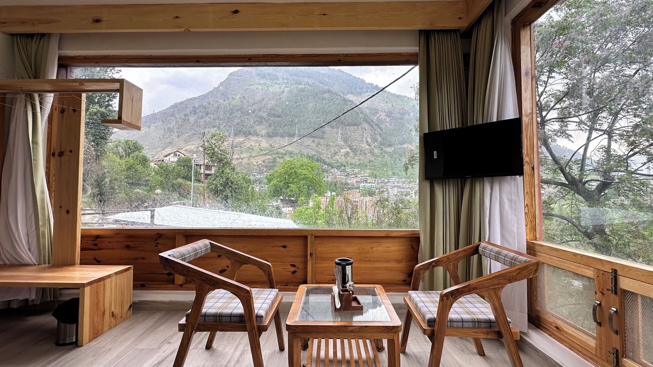 Photo of Livingroom in Manali