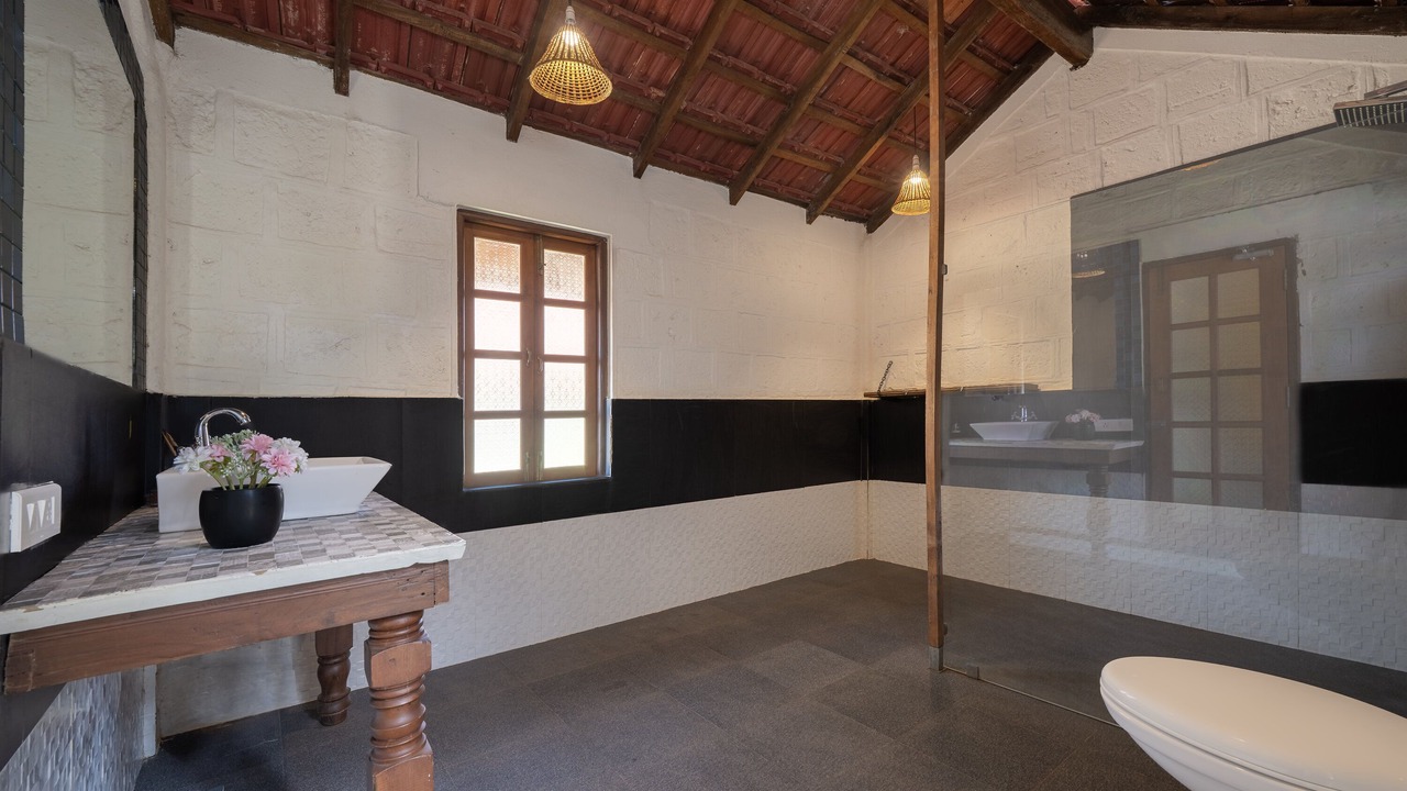 Photo of Bathroom in Anjuna