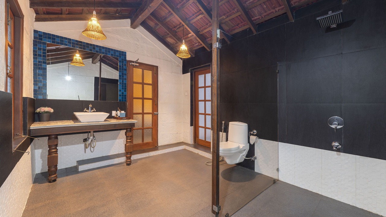 Photo of Bathroom in Anjuna