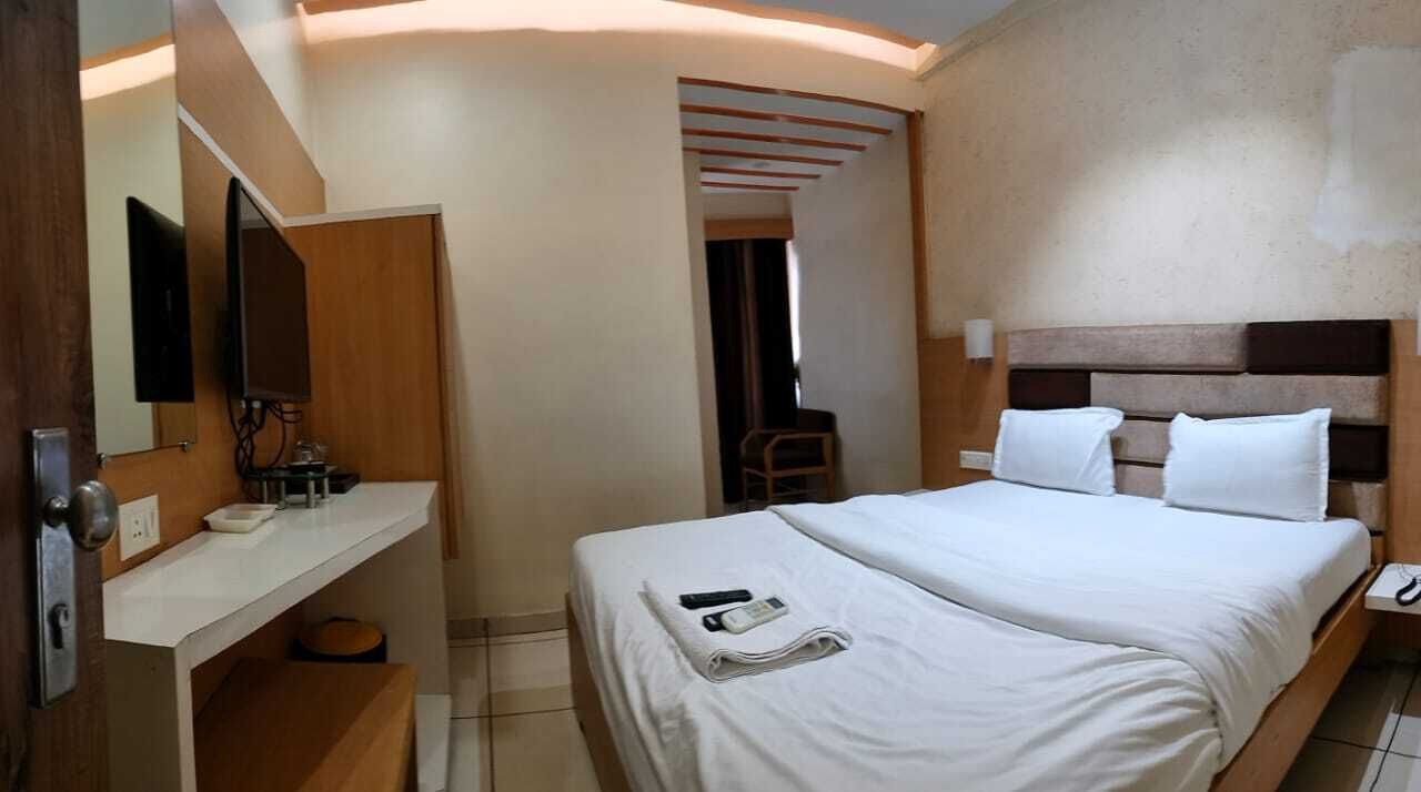 Photo of Bedroom in Surat