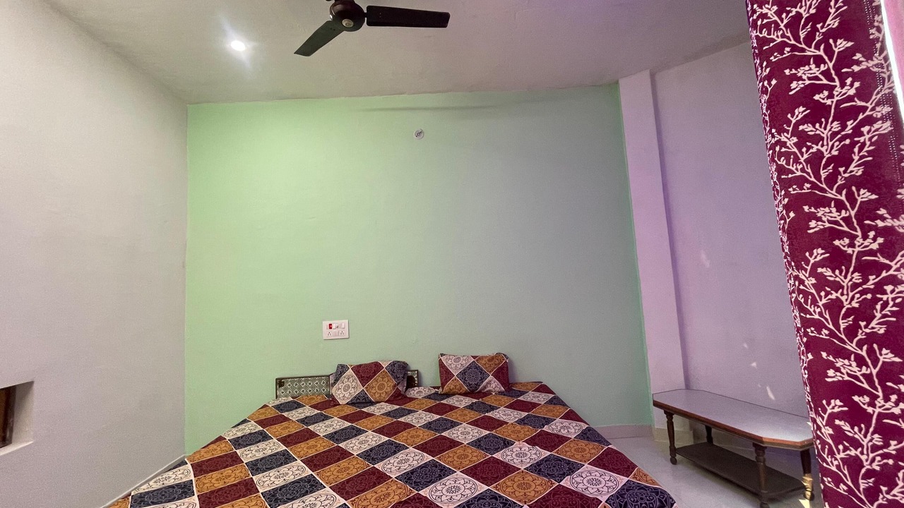 Photo of Bedroom in Mathura