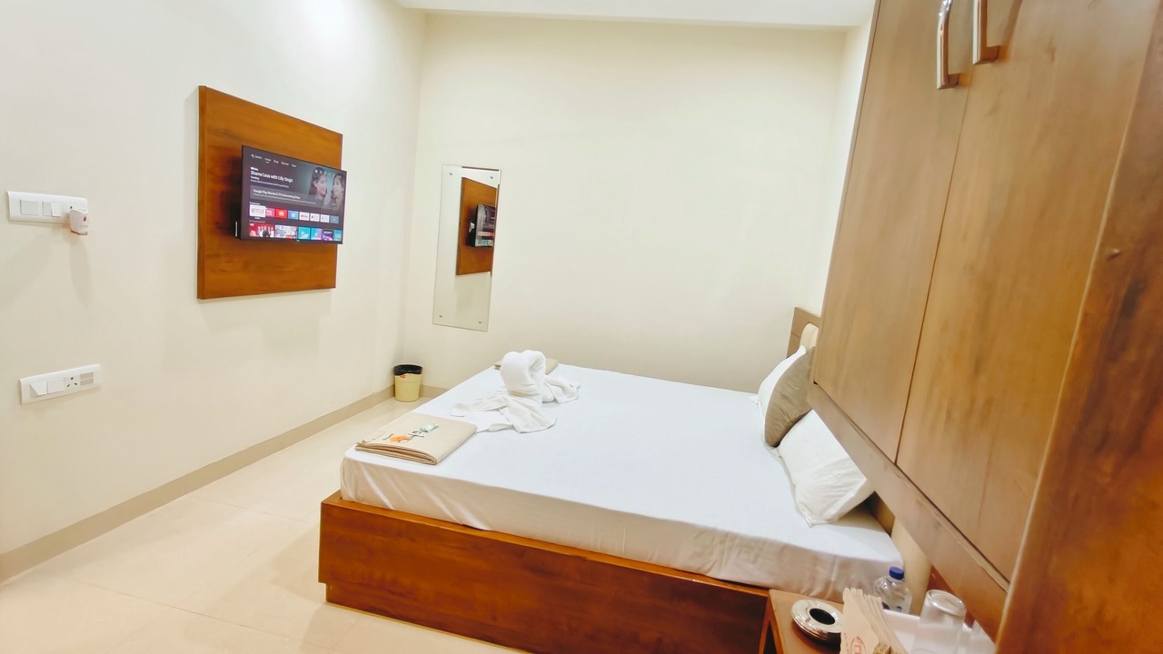 Photo of Bedroom in Mathura