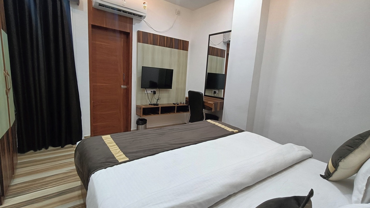 Photo of Bedroom in Allahabad