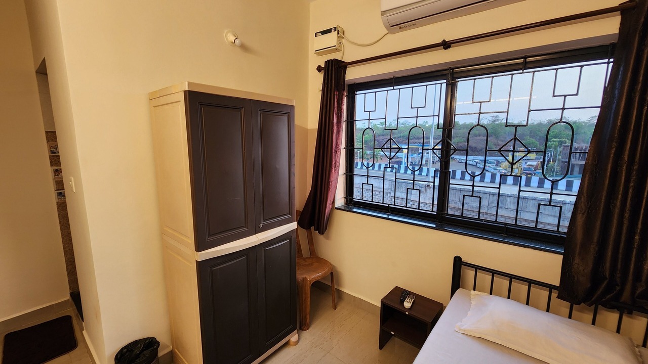 Photo of Bedroom in Pernem