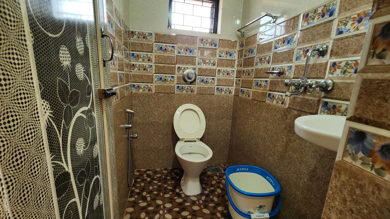 Photo of Bathroom in Pernem