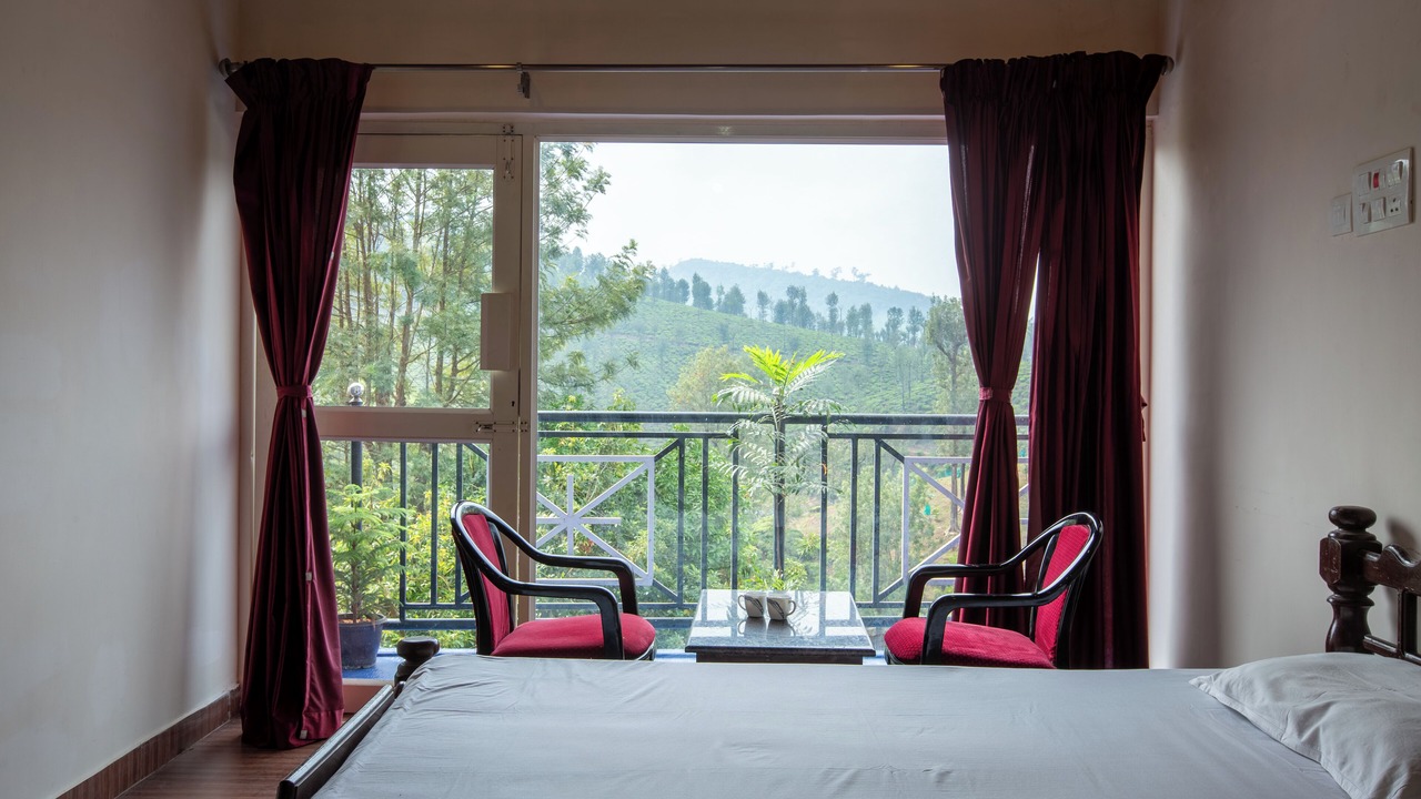 Photo of Bedroom in Valparai