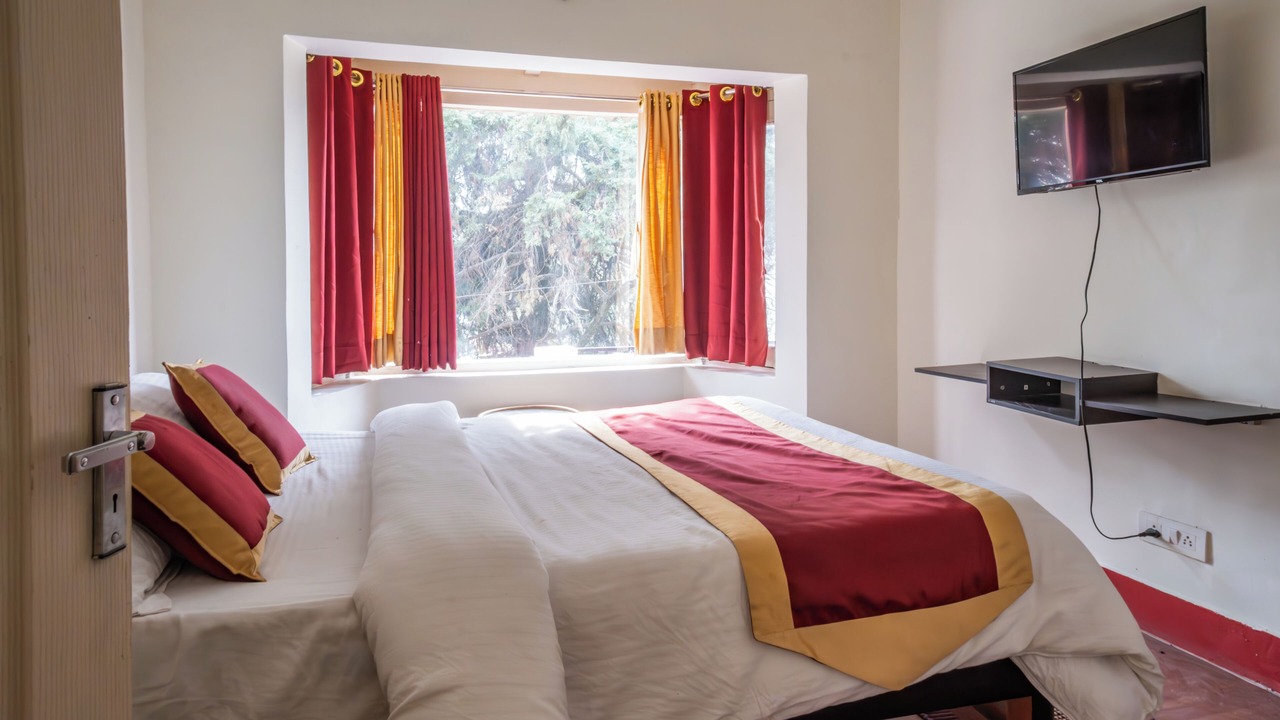 Photo of Bedroom in Bhimtal