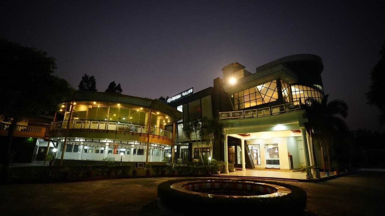 Photo of Outdoor in Kashipur