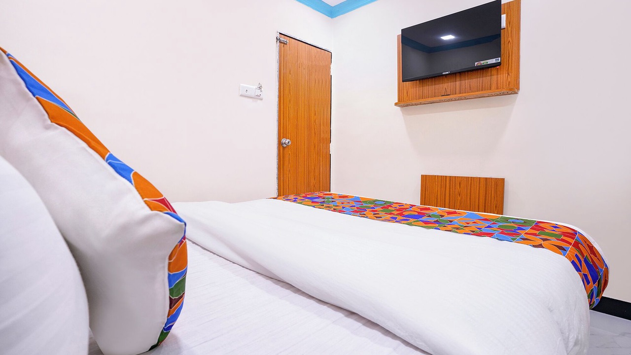 Photo of Bedroom in Malad West