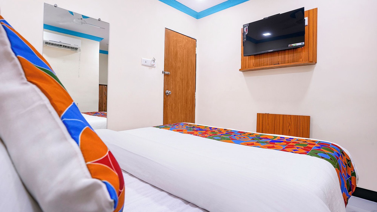 Photo of Bedroom in Malad West
