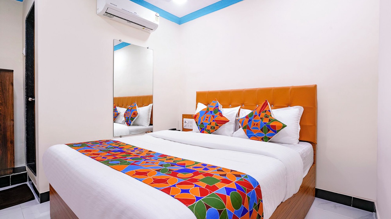 Photo of Bedroom in Malad West