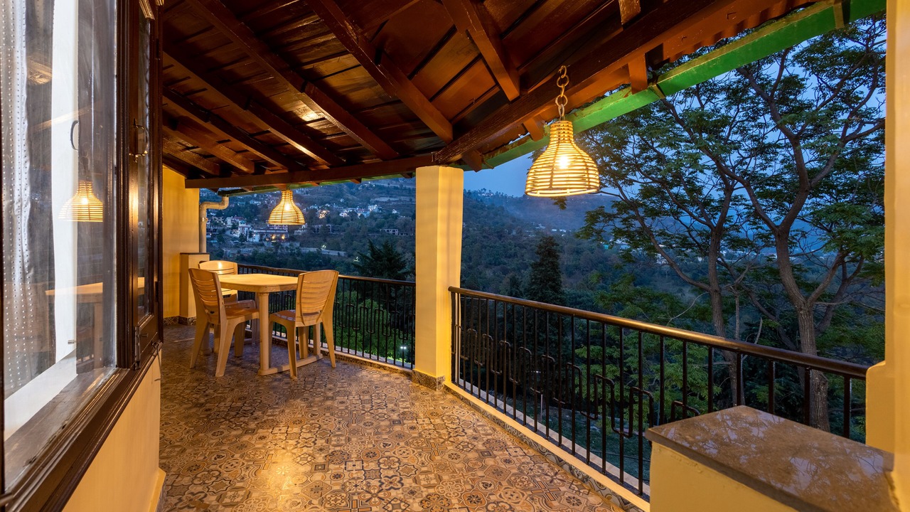 Photo of Livingroom in Bhimtal