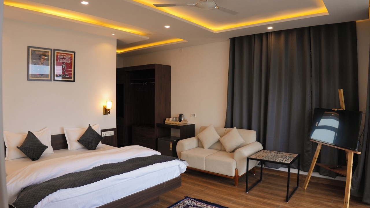 Photo of Bedroom in Nainital
