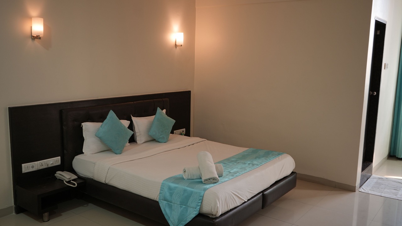 Photo of Bedroom in Vasai West