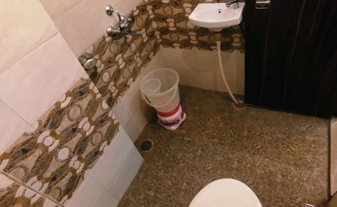 Photo of Bathroom in Varanasi