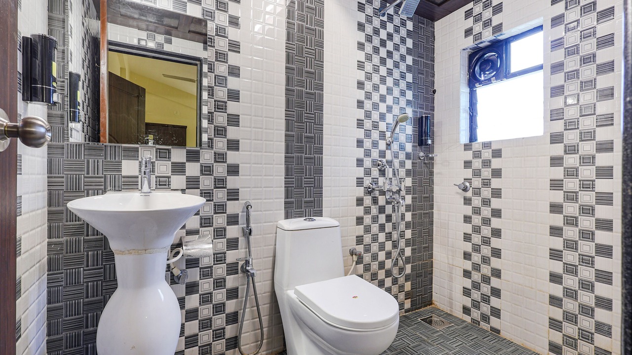 Photo of Bathroom in Candolim