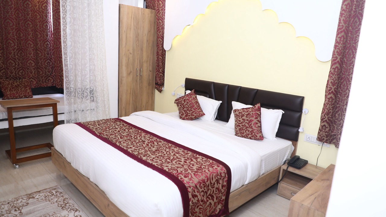Photo of Bedroom in Lake Swaroop Sagar