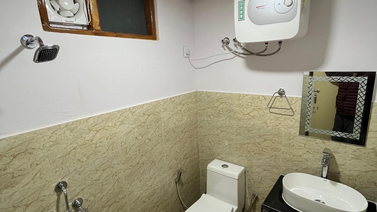 Photo of Bathroom in Baldeyan