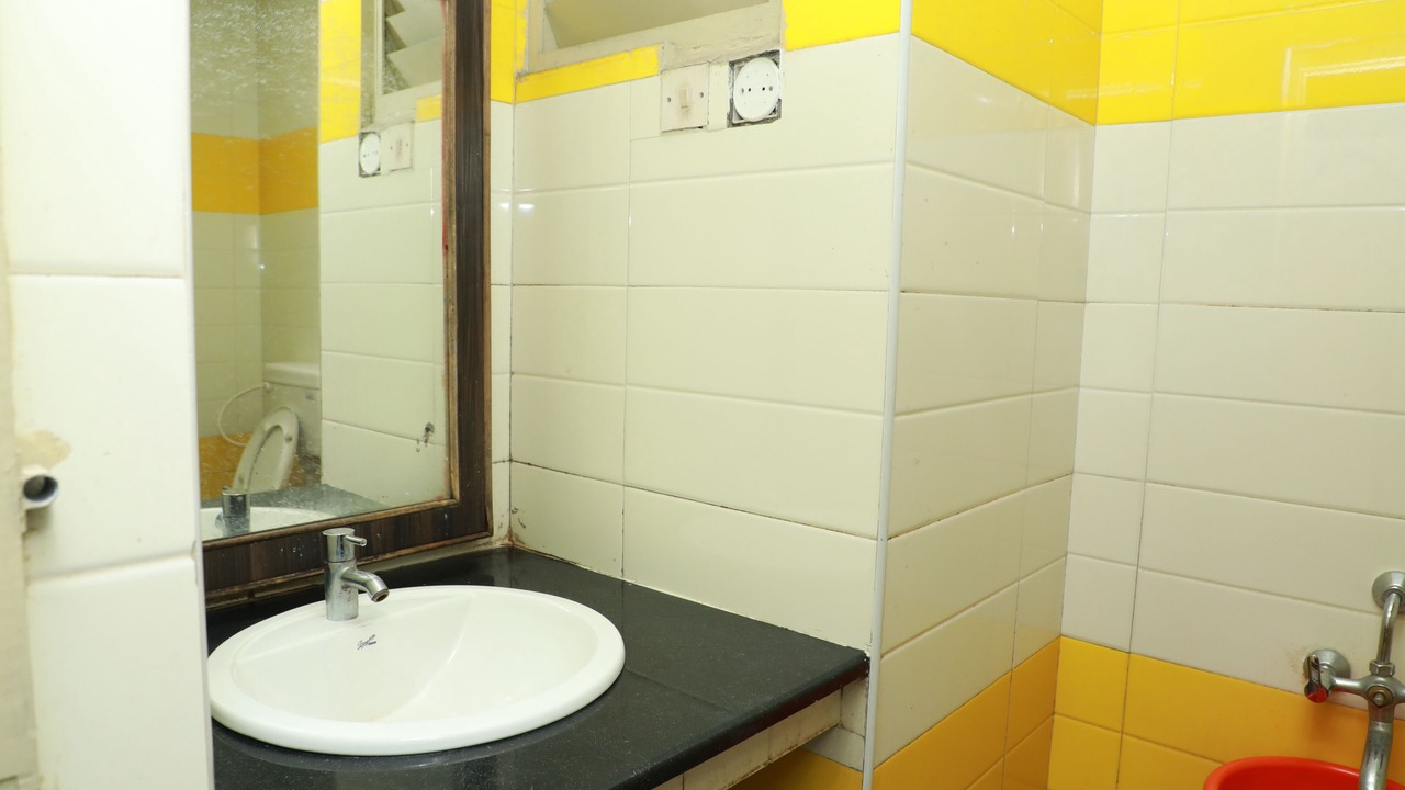 Photo of Bathroom in Kodaikanal
