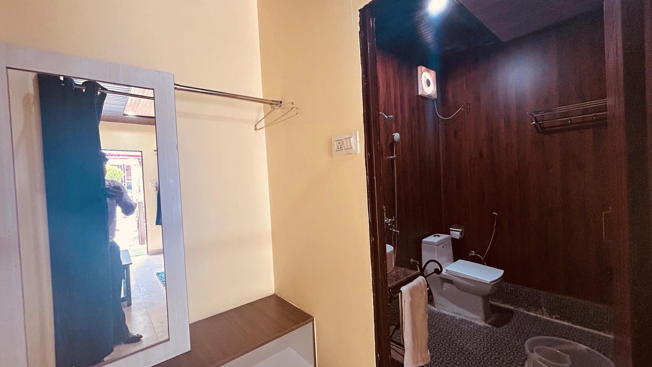 Photo of Bathroom in Narainkoti