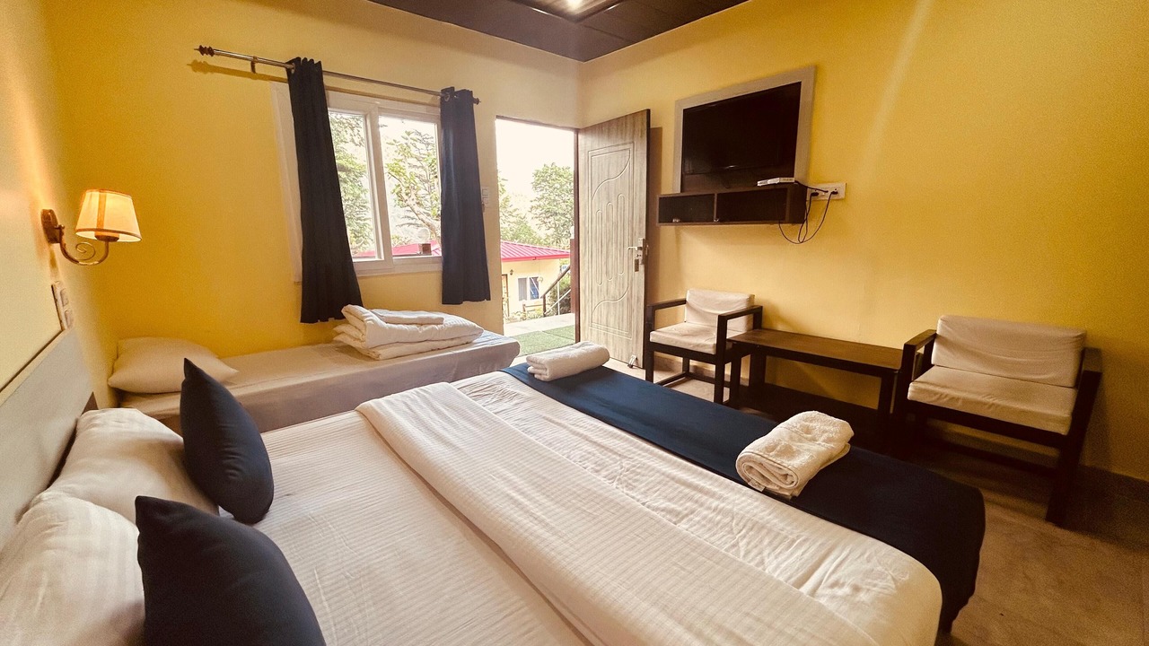 Photo of Bedroom in Narainkoti