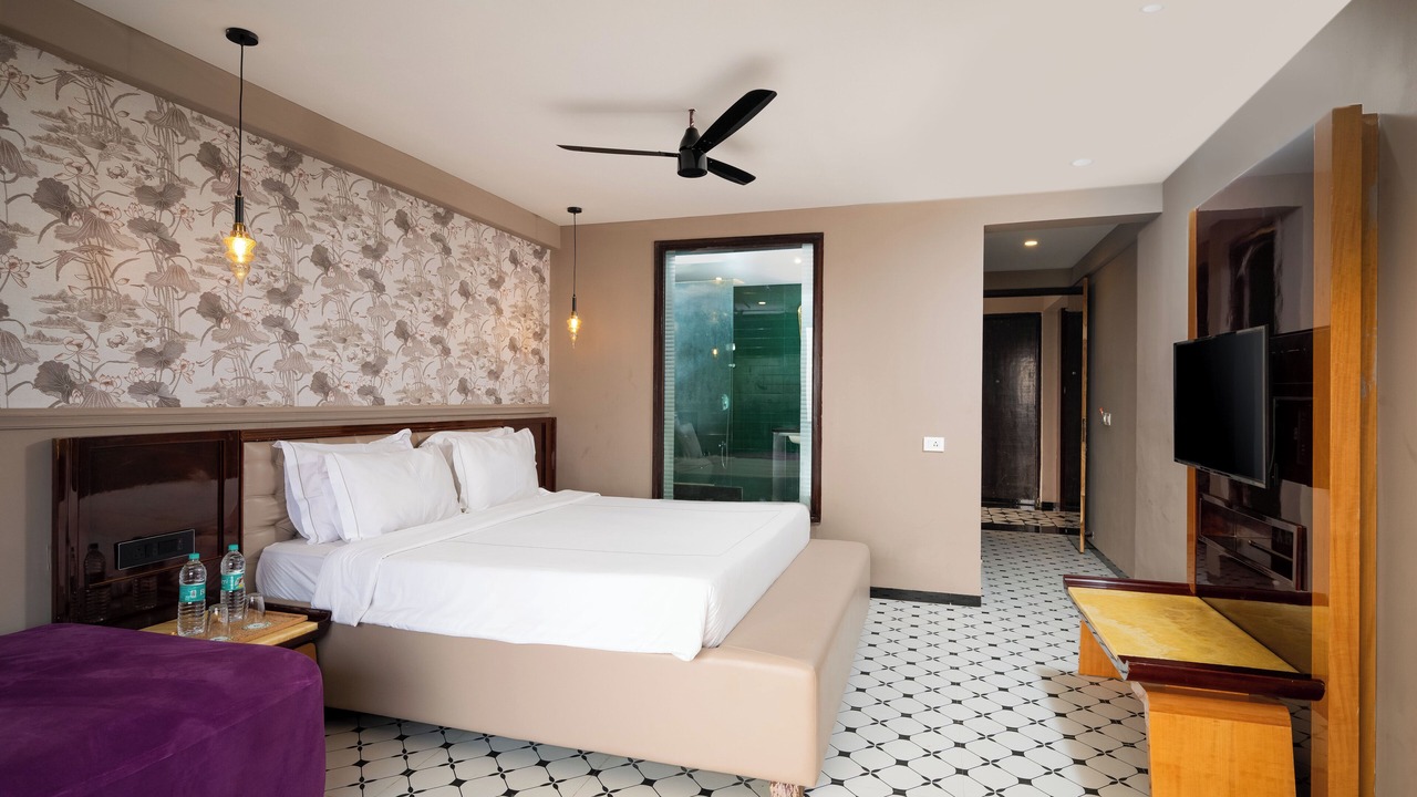 Photo of Bedroom in Morjim