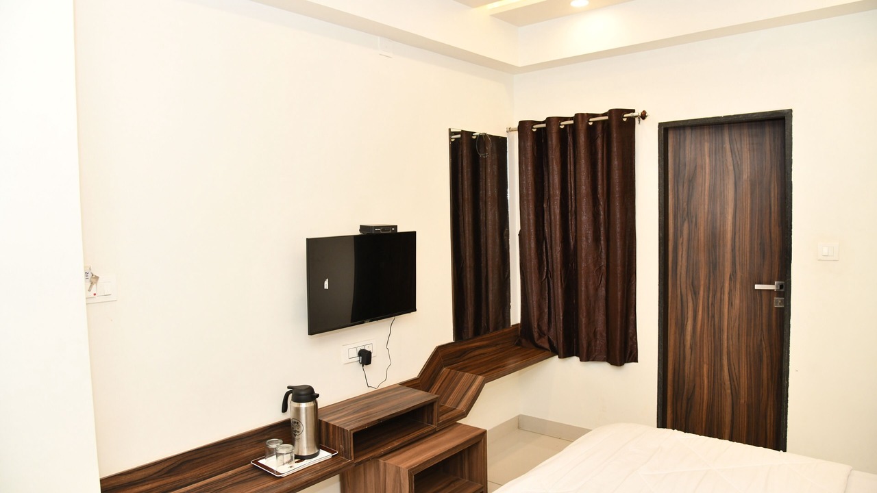 Photo of Bedroom in Abu Road