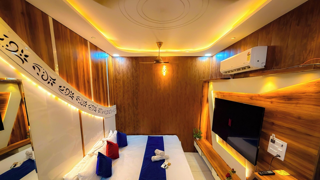 Photo of Bedroom in Mathura