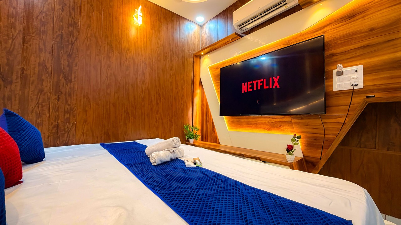 Photo of Bedroom in Mathura