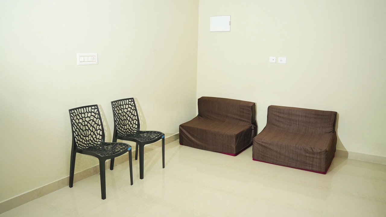 Photo of Livingroom in Kalpetta
