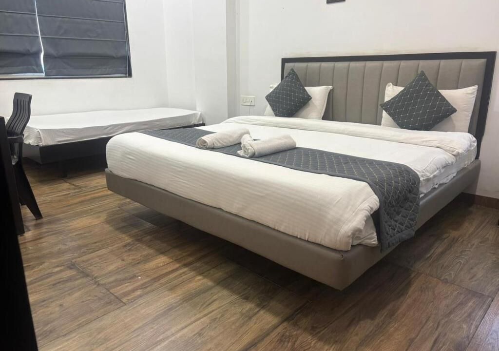 Photo of Bedroom in Satara