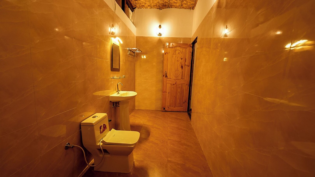 Photo of Bathroom in Kaul