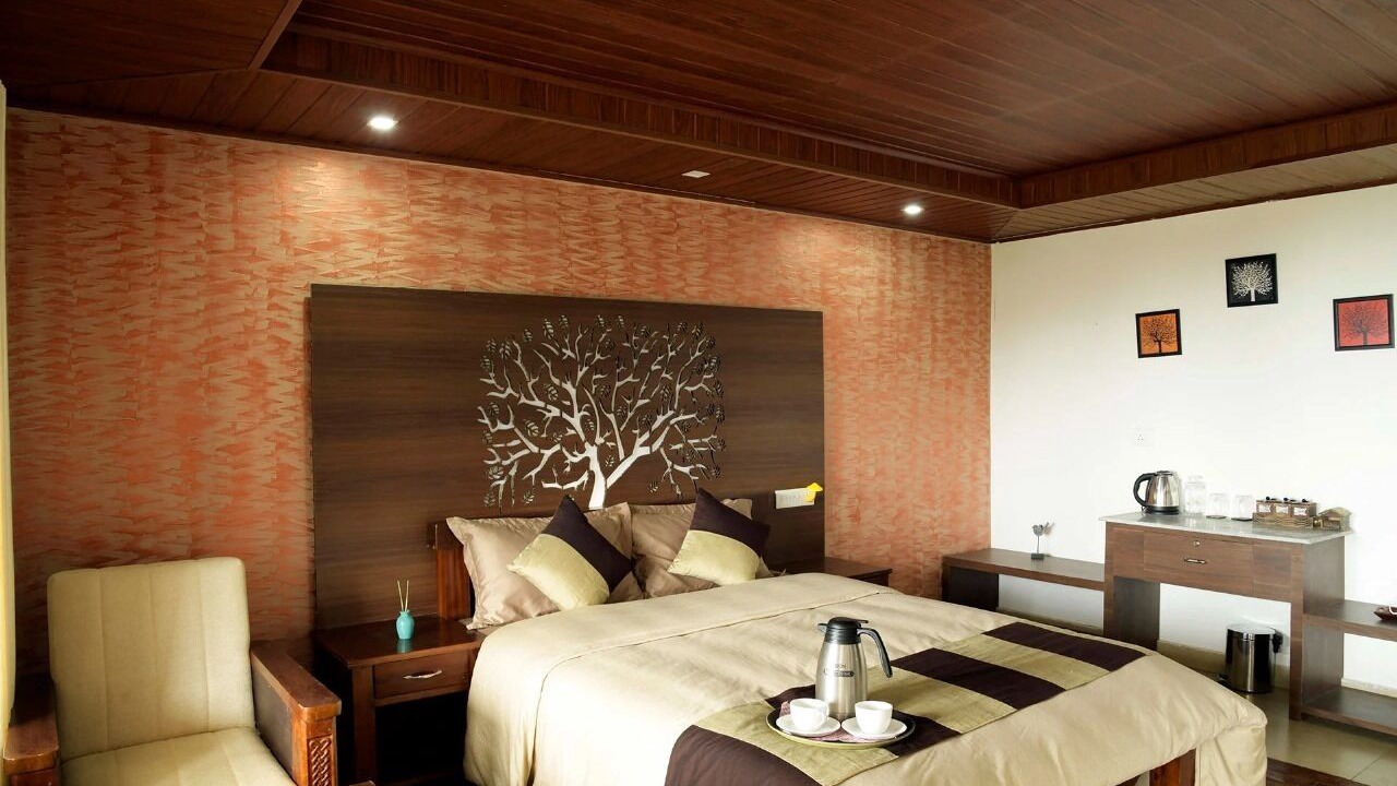 Photo of Bedroom in Valparai