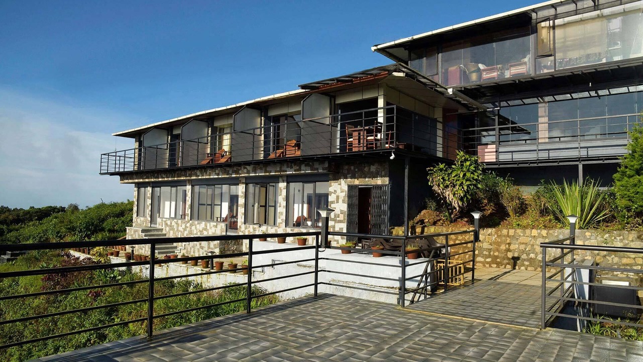 Photo of Patio Balcony in Valparai