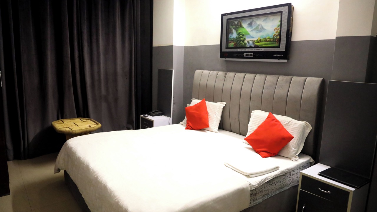 Photo of Bedroom in Bareilly
