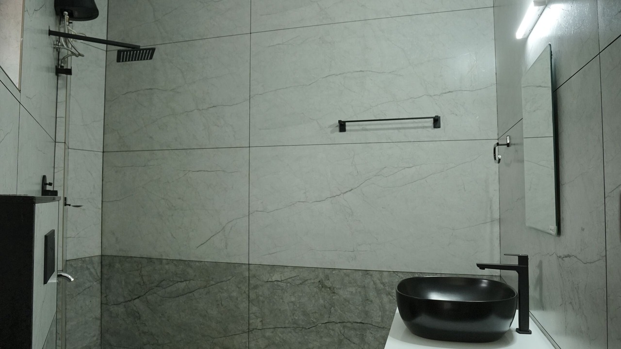 Photo of Bathroom in Irinjalakuda